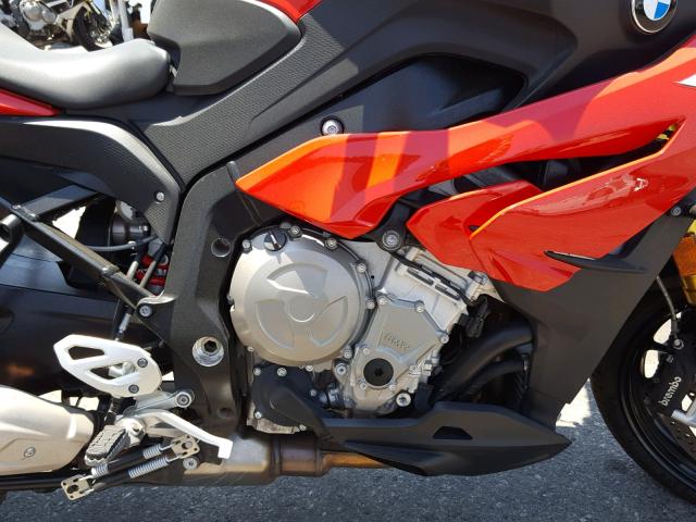 WB10D1309GZ462386 - 2016 BMW S 1000 XR RED photo 7