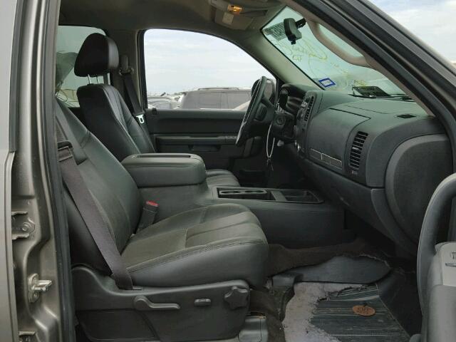 3GCPCSE25DG209876 - 2013 CHEVROLET SILVERADO GRAY photo 5