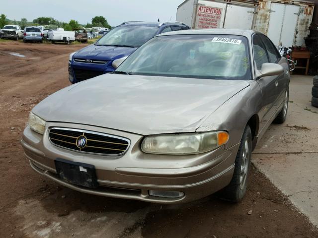 2G4WB52K1W1469185 - 1998 BUICK REGAL LS TAN photo 2