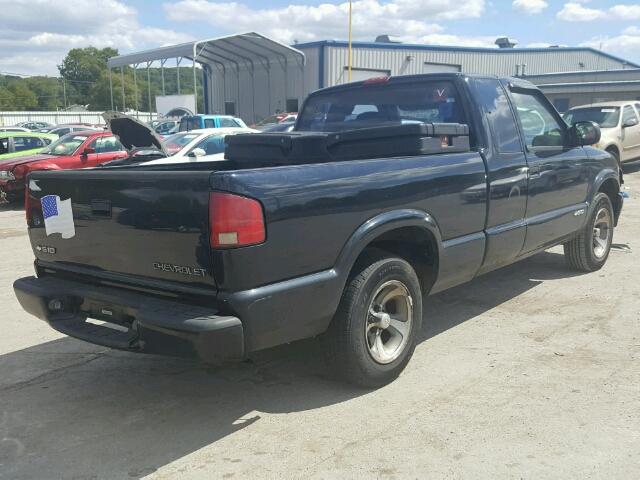 1GCCS19W018210699 - 2001 CHEVROLET S TRUCK BLACK photo 4