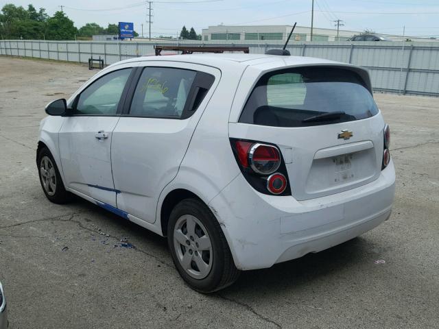 1G1JA6SH2F4119296 - 2015 CHEVROLET SONIC LS 白色 照片 3
