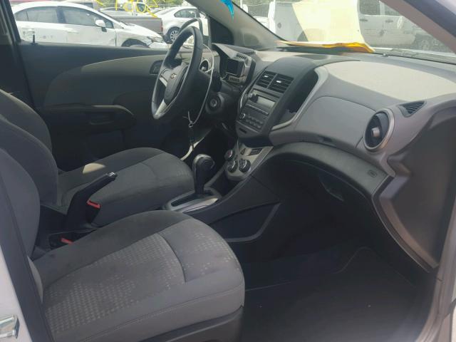 1G1JA6SH5G4155906 - 2016 CHEVROLET SONIC LS Ağ foto 5