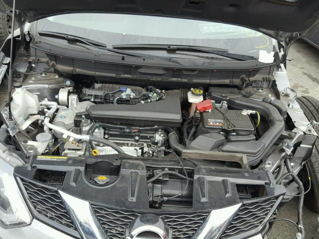 KNMAT2MT2FP578032 - 2015 NISSAN ROGUE S GRAY photo 7