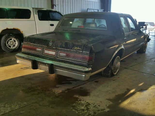 1C3BF66P8GX554407 - 1986 CHRYSLER FIFTH AVEN BLACK photo 4