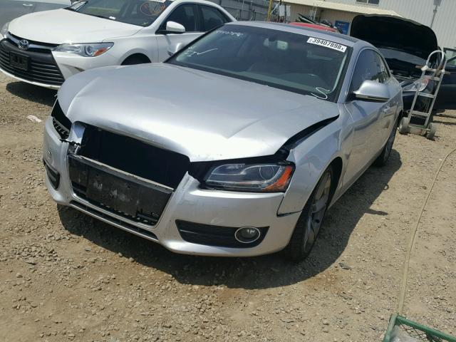 WAUDK78T98A040261 - 2008 AUDI A5 QUATTRO SILVER photo 2