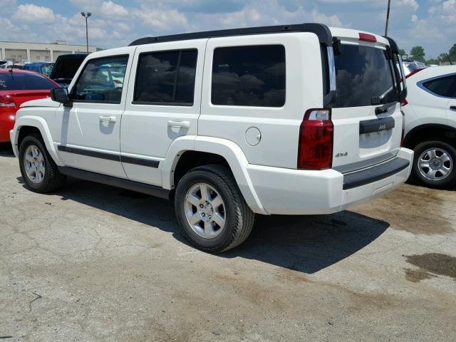 1J8HG48K67C637942 - 2007 JEEP COMMANDER WHITE photo 3