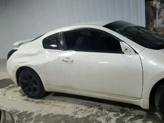 1N4AL24E19C102776 - 2009 NISSAN ALTIMA 2.5 WHITE photo 9