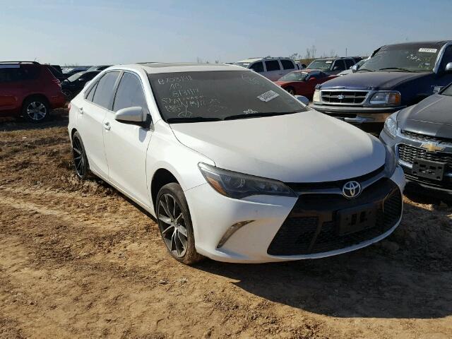 4T1BK1FK3FU560478 - 2015 TOYOTA CAMRY XSE WHITE photo 1