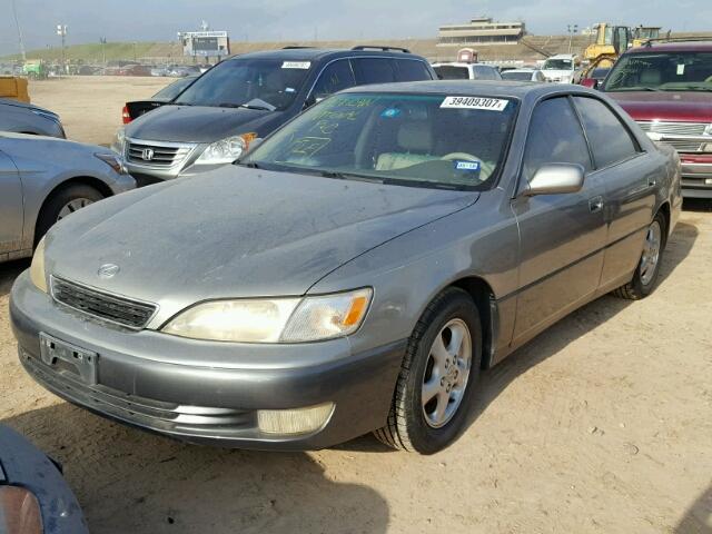 JT8BF22G5V0045972 - 1997 LEXUS ES TAN photo 2