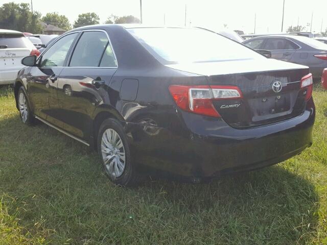 4T1BF1FK4EU458321 - 2014 TOYOTA CAMRY L/SE BLACK photo 3