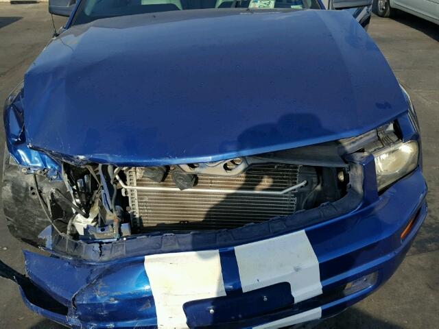 1ZVHT80N875324103 - 2007 FORD MUSTANG BLUE photo 7