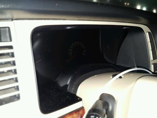 5LMFU27595LJ17702 - 2005 LINCOLN NAVIGATOR 奶油色 照片 8