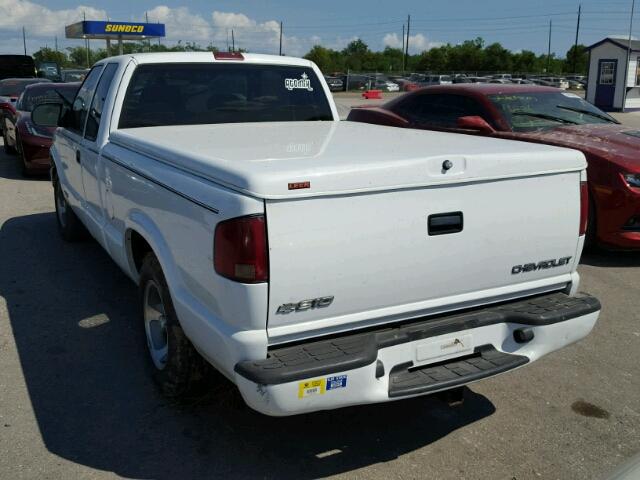 1GCCS19W118246174 - 2001 CHEVROLET S TRUCK WHITE photo 3