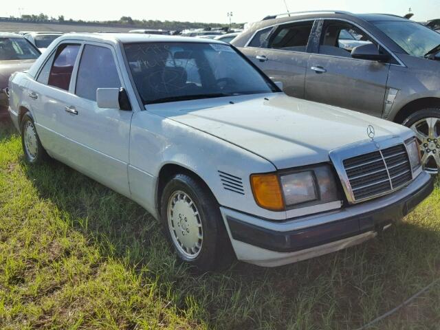 WDBEB28E6PB909756 - 1993 MERCEDES-BENZ 300 WHITE photo 1