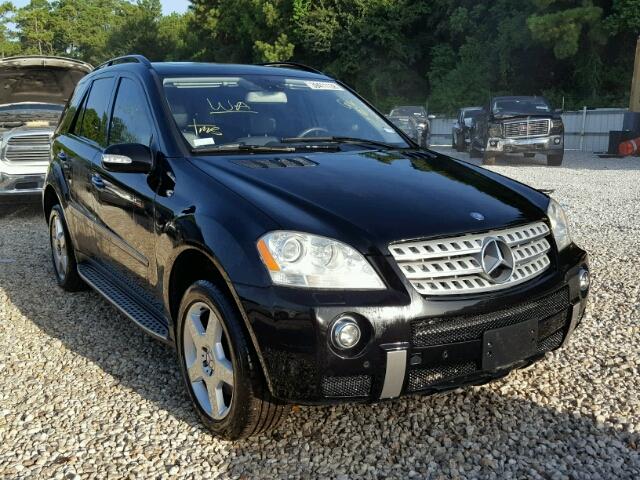 4JGBB72E58A374237 - 2008 MERCEDES-BENZ ML 550 BLACK photo 1