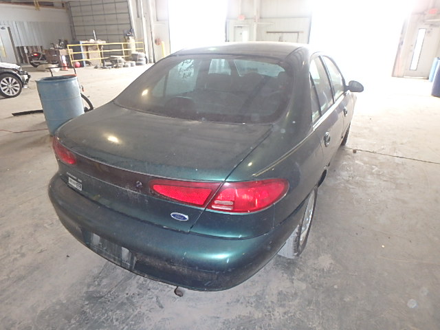 1FAFP13P6XW209941 - 1999 FORD ESCORT SE GREEN photo 4