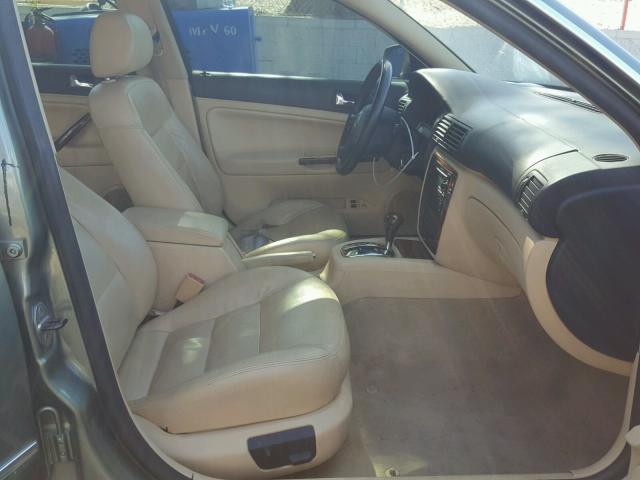 WVWRH63BX3P439900 - 2003 VOLKSWAGEN PASSAT GLX 绿色 照片 5