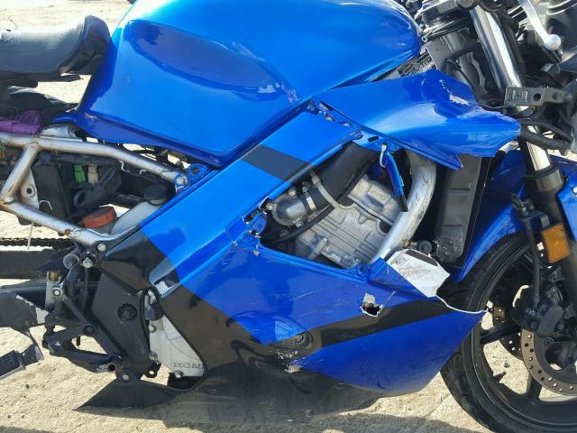 JH2PC250XNM102732 - 1992 HONDA CBR600 F2 BLUE photo 7