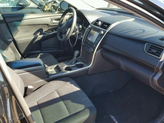 4T1BF1FK3HU368968 - 2017 TOYOTA CAMRY LE 黑色 照片 5