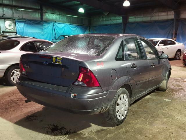 1FAFP34314W190685 - 2004 FORD FOCUS SE C GRAY photo 4