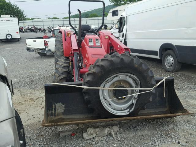 KNGRY1008DB - 2014 MAHINDRA AND MAHINDRA TRACTOR RED photo 1