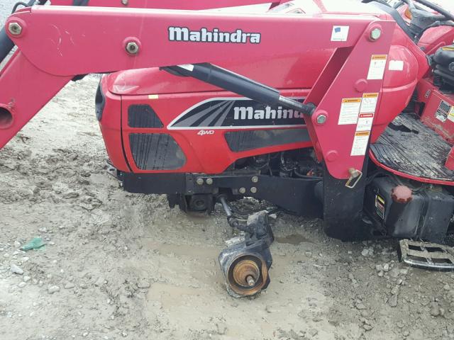 KNGRY1008DB - 2014 MAHINDRA AND MAHINDRA TRACTOR RED photo 9
