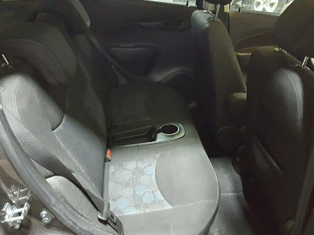 KL8CD6SA3GC559988 - 2016 CHEVROLET SPARK 1LT Графитовый фото 6