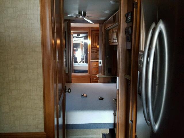 4UZACHCY1ECFP2212 - 2014 FREIGHTLINER X LINE MOT BLACK photo 5