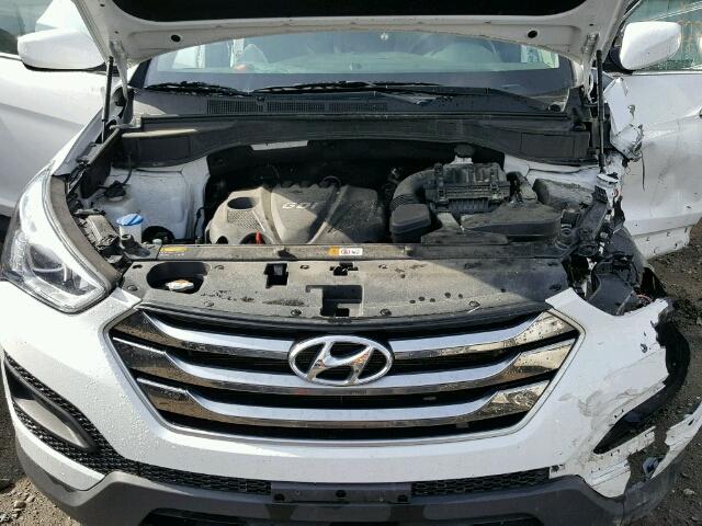 5XYZTDLB8GG344389 - 2016 HYUNDAI SANTA FE S WHITE photo 7