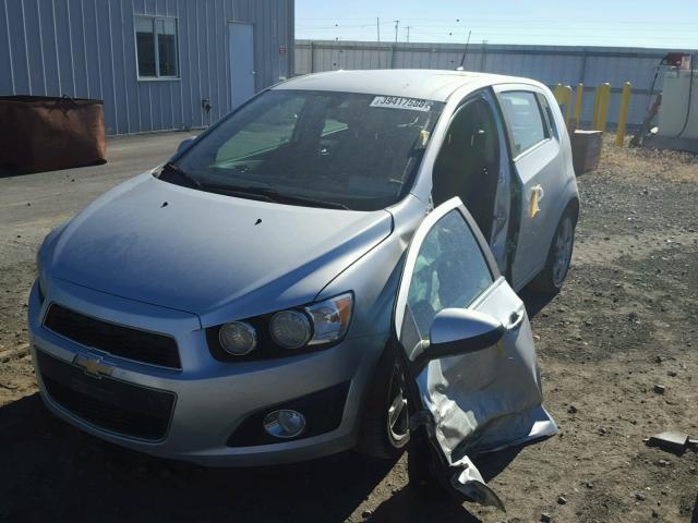 1G1JE6SB0E4189703 - 2014 CHEVROLET SONIC LTZ SILVER photo 2