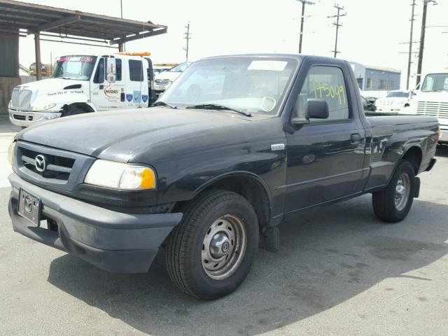 4F4YR12D52TM19002 - 2002 MAZDA B2300 BLACK photo 2