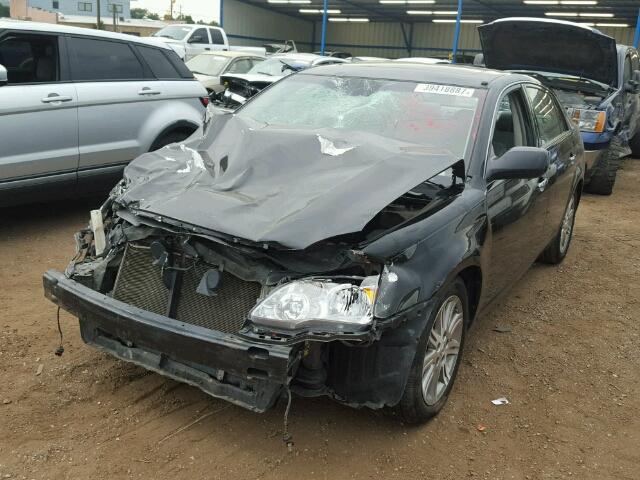 4T1BK36B18U301485 - 2008 TOYOTA AVALON XL BLACK photo 2