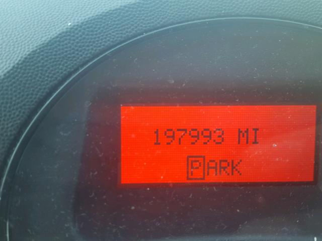 2G2WP552661140018 - 2006 PONTIAC GRAND PRIX SILVER photo 8