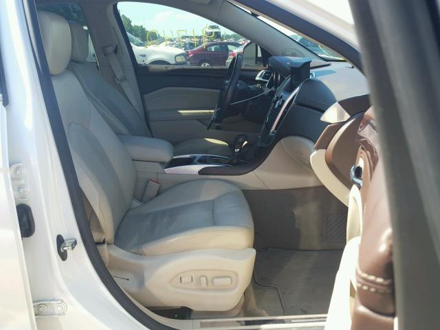 3GYFNBEY4BS543136 - 2011 CADILLAC SRX PERFOR WHITE photo 5