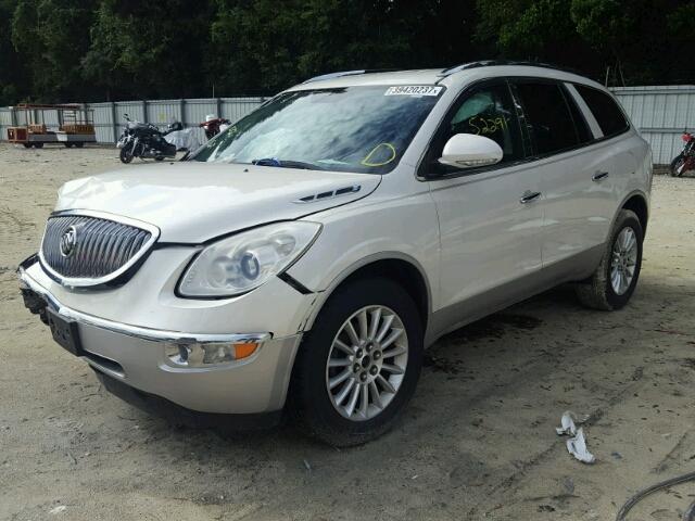 5GAKVCED7CJ328054 - 2012 BUICK ENCLAVE WHITE photo 2