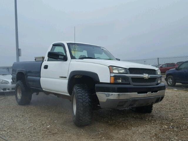 1GCHC24U44E338139 - 2004 CHEVROLET SILVERADO WHITE photo 1