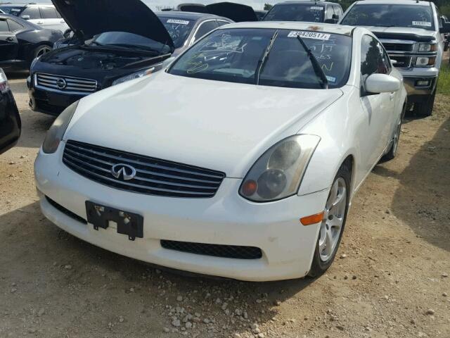 JNKCV54E25M418057 - 2005 INFINITI G35 WHITE photo 2