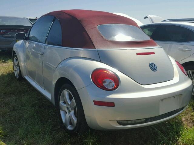 3VWSF31YX9M412589 - 2009 VOLKSWAGEN NEW BEETLE SILVER photo 3