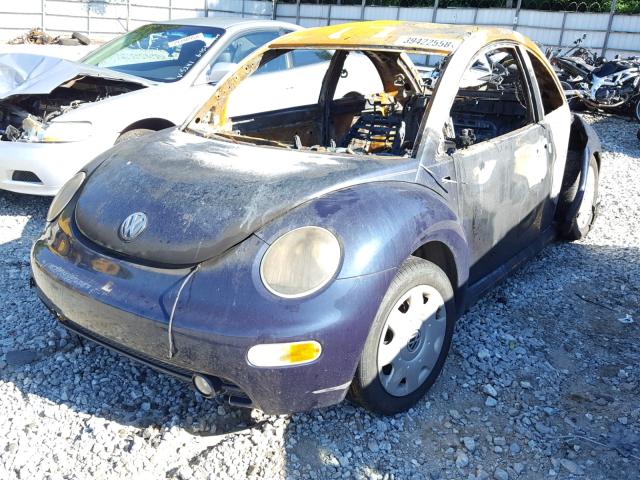 3VWCC21C3YM463040 - 2000 VOLKSWAGEN NEW BEETLE ლურჯი ფოტო 2