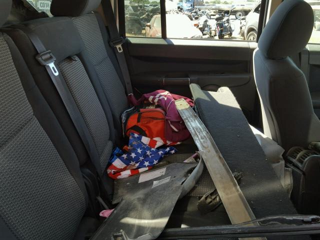 1J4RH4GK0AC157830 - 2010 JEEP COMMANDER SILVER photo 6