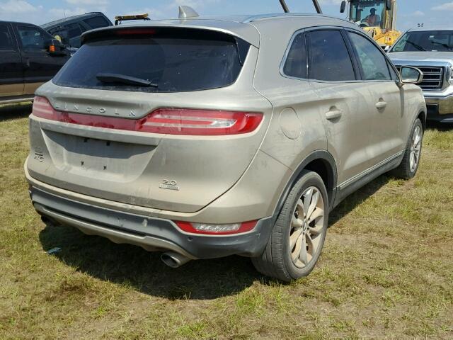 5LMCJ1A94FUJ46487 - 2015 LINCOLN MKC SILVER photo 4