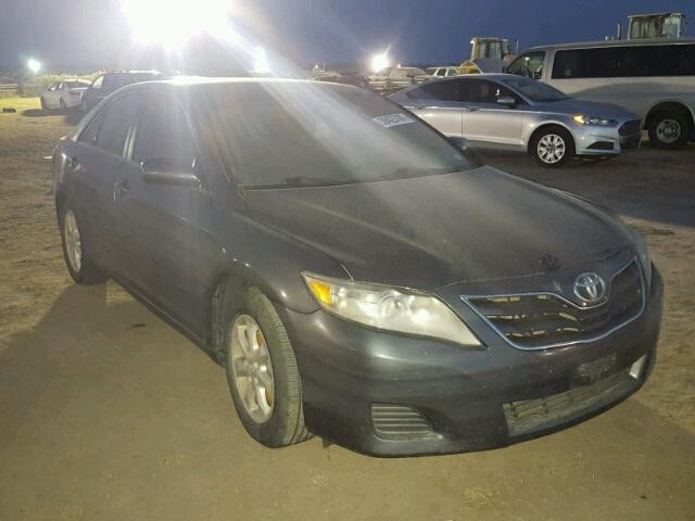 4T1BF3EK4BU710190 - 2011 TOYOTA CAMRY BASE GRAY photo 1