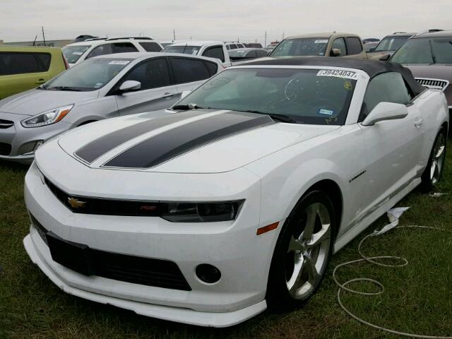 2G1FF3D34F9237869 - 2015 CHEVROLET CAMARO WHITE photo 2