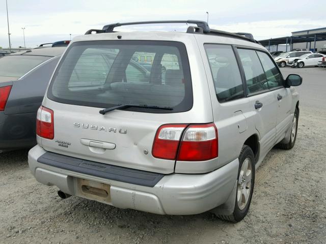 JF1SF65681H723613 - 2001 SUBARU FORESTER S 银色 照片 4