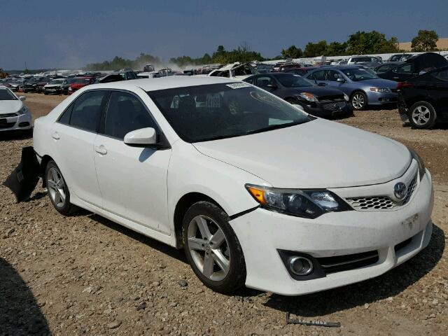 4T1BF1FK4DU674779 - 2013 TOYOTA CAMRY L WHITE photo 1