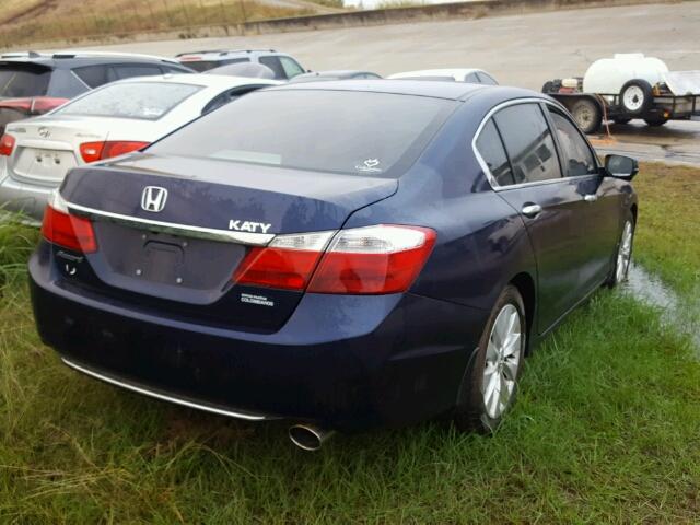 1HGCR2F79FA188735 - 2015 HONDA ACCORD BLUE photo 4