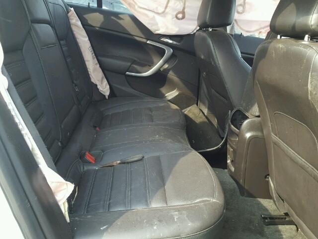 2G4GV5GV6C9214673 - 2012 BUICK REGAL WHITE photo 6