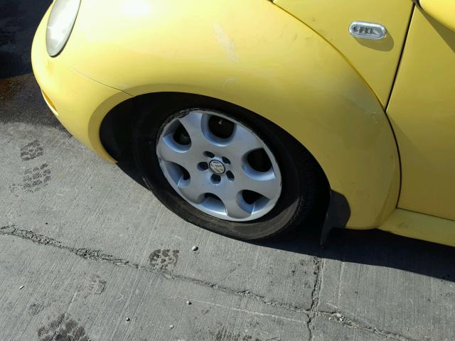 3VWCK21C83M417134 - 2003 VOLKSWAGEN NEW BEETLE 黄色 照片 9