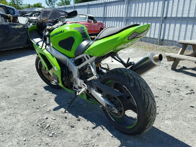 JKAZX4K103A002436 - 2003 KAWASAKI ZX600 K1 GREEN photo 3