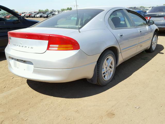 2B3HD46R6YH232678 - 2000 DODGE INTREPID SILVER photo 4